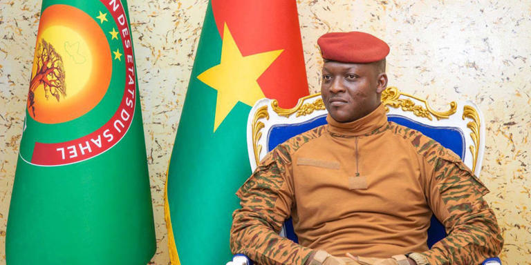 Côte d’Ivoire-Burkina Faso : Ibrahim Traoré accuse six fonctionnaires ivoiriens d’« espionnage »